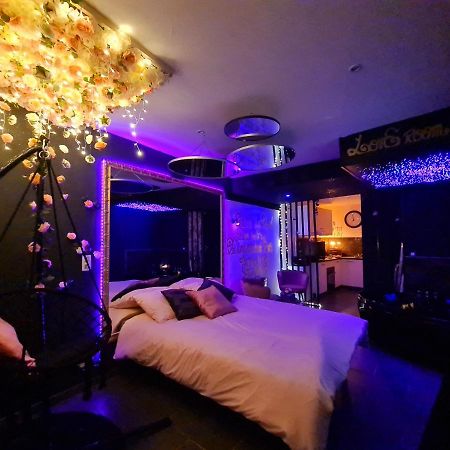 Loveroom34 Montagnac  Bagian luar foto